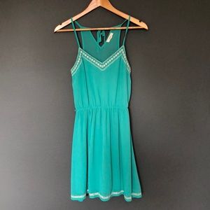 Superb Dresses - Dress Superb Dresses - Dress